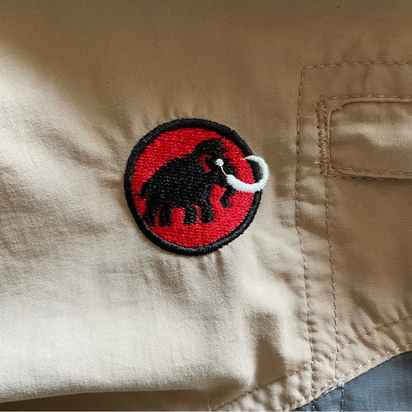 Mammut Tech Hiking Outdoor Tan Black Zippers Pant Size 10 - Picture 9 of 12